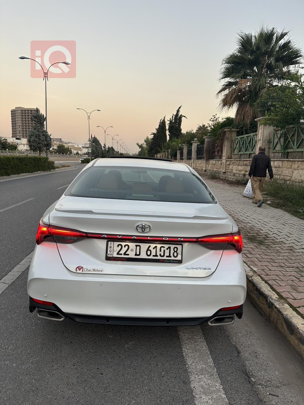 Toyota Avalon